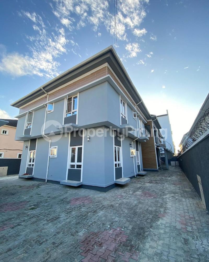3 bedroom Flat / Apartment for rent Osapa london Lekki Lagos