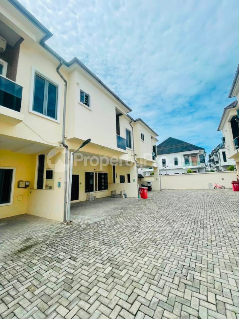 3 bedroom House for rent Orchid Road Royal Pine Estate Orchid Lekki Lagos