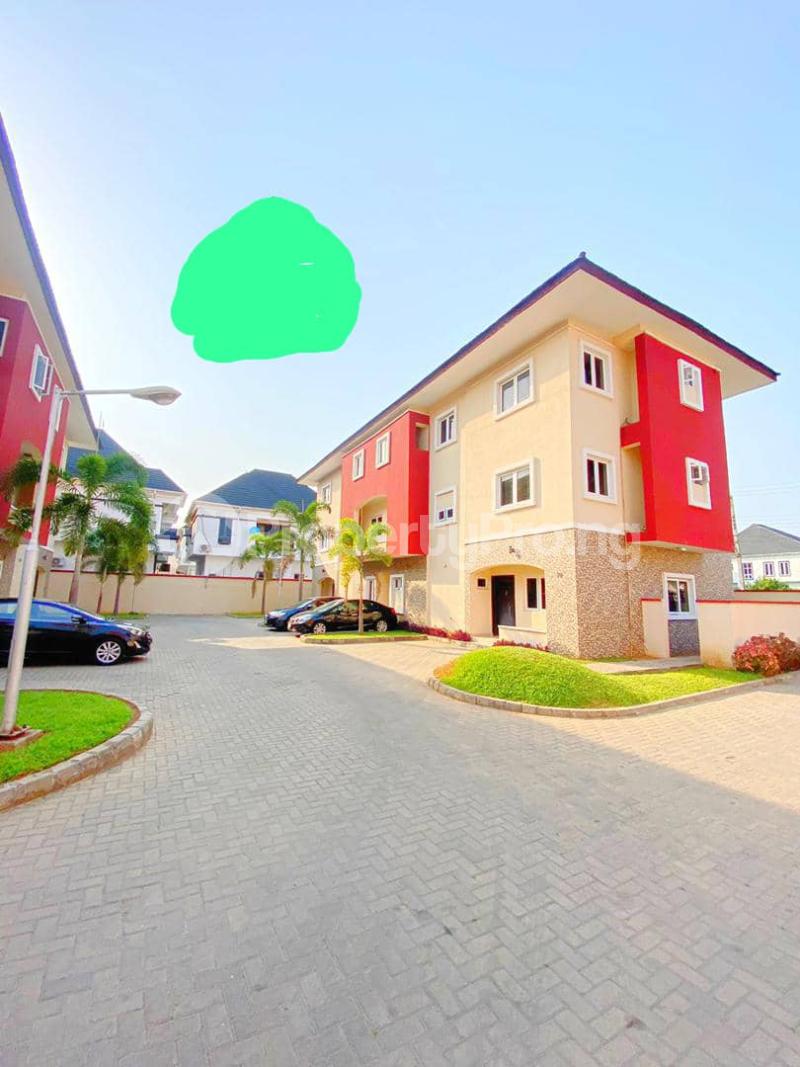 3 bedroom House for rent Osapa london Lekki Lagos