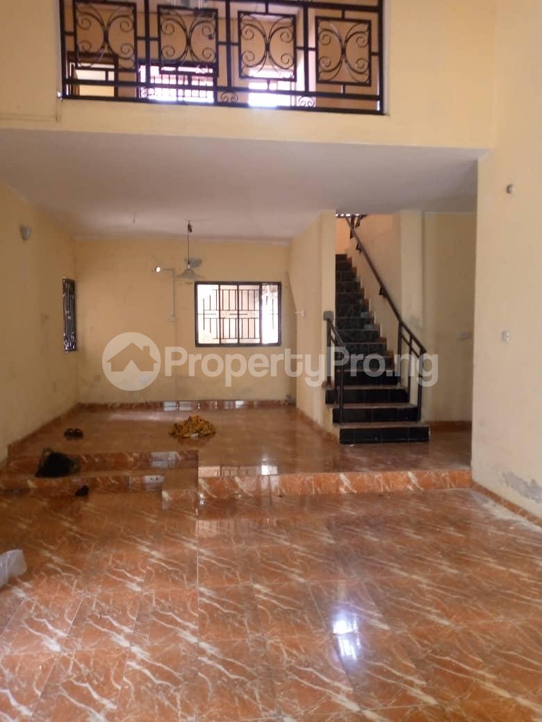 4 bedroom Flat / Apartment for rent Ogudu Lagos
