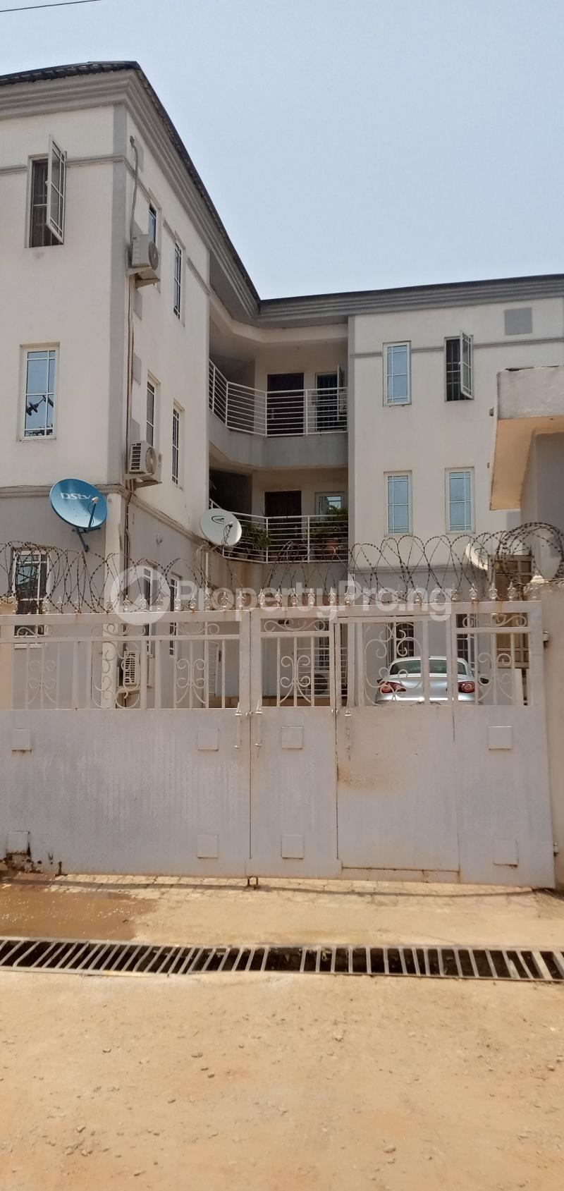 3 bedroom House for rent Close To Christ Embassy Durumi Abuja