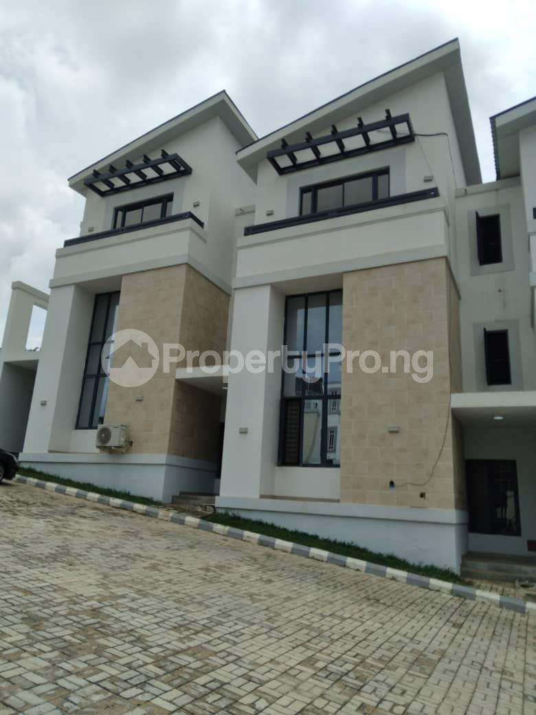 4 bedroom House for rent Close To Fairview School Guzape Abuja