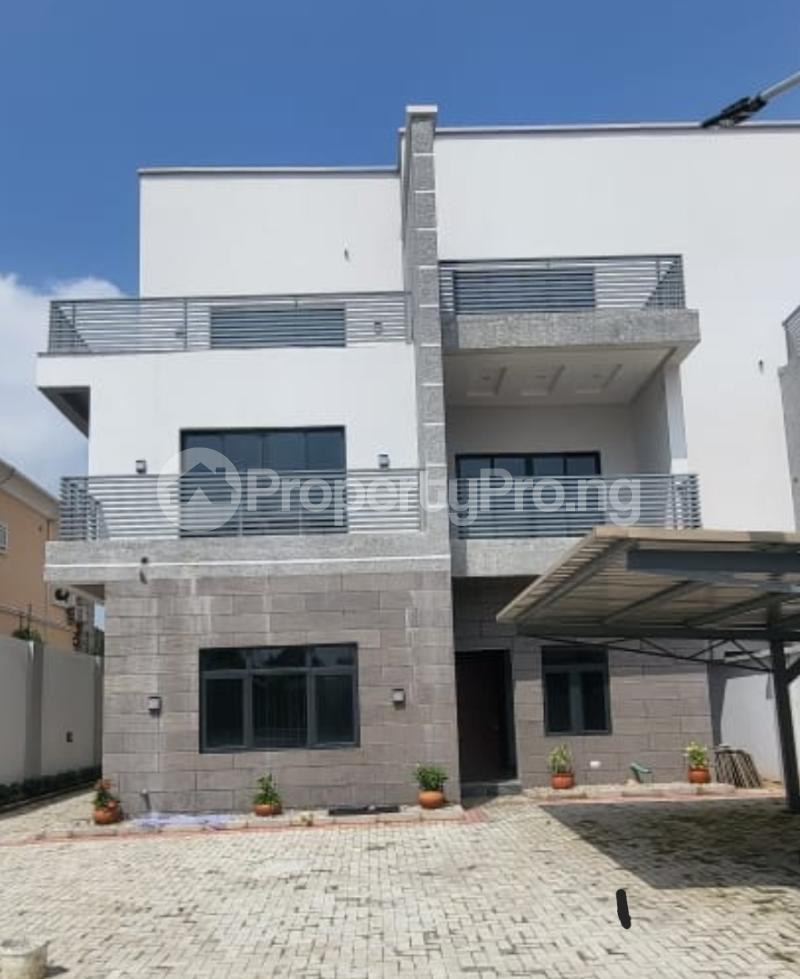 5 bedroom House for rent Close To Pace Setters School Guzape Abuja