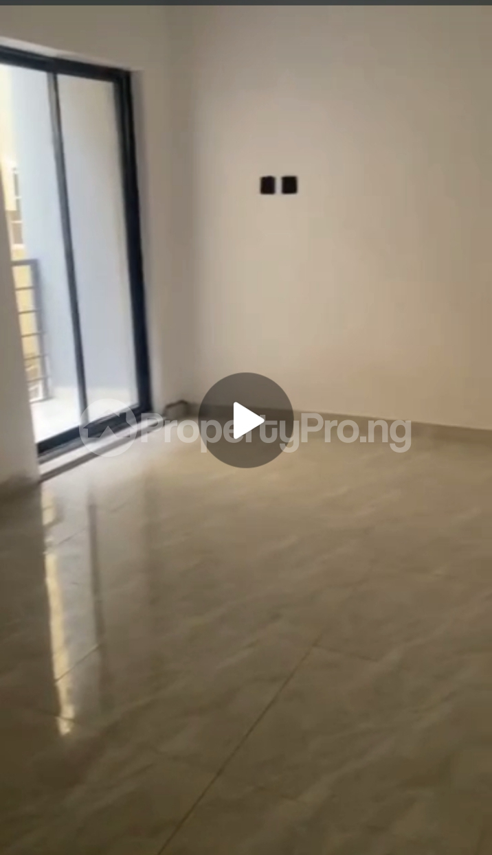 Flat / Apartment for rent  Onike Yaba Lagos