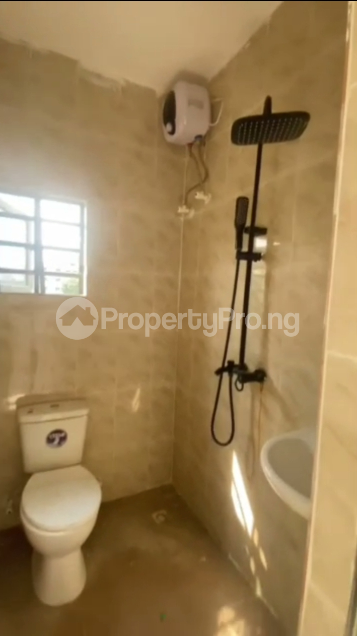 Flat / Apartment for rent Pedro Road Palmgrove Shomolu Lagos