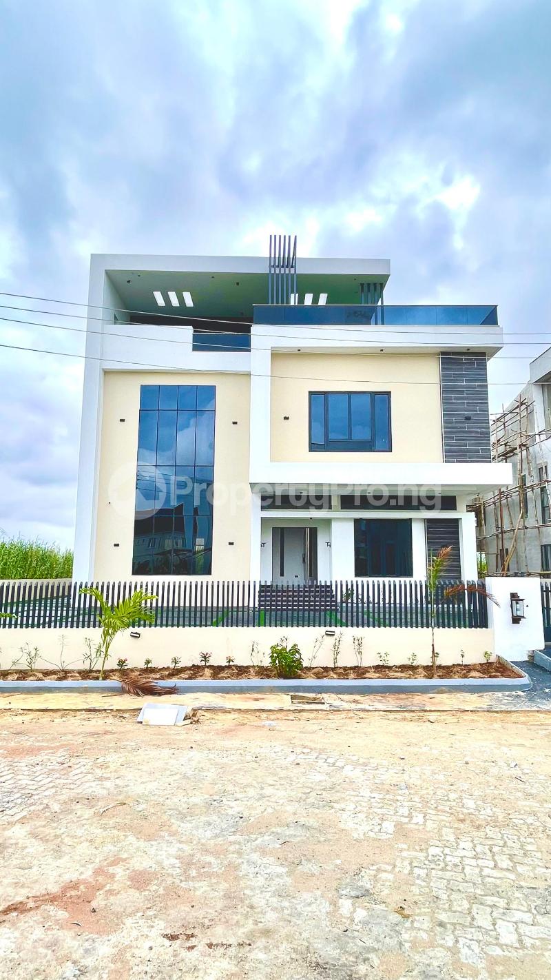 6 bedroom House for sale Chevron Lekki Lagos