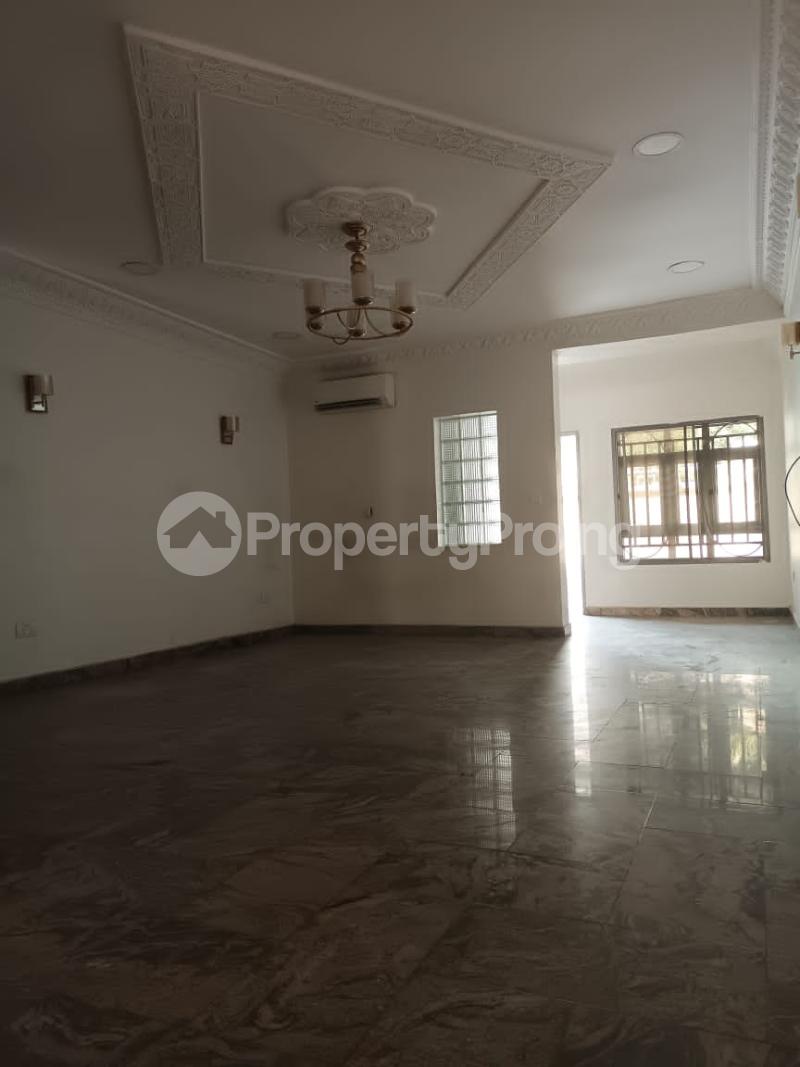 3 bedroom House for rent Diplomatic Zone Close To Old Cbn Garki 2 Abuja