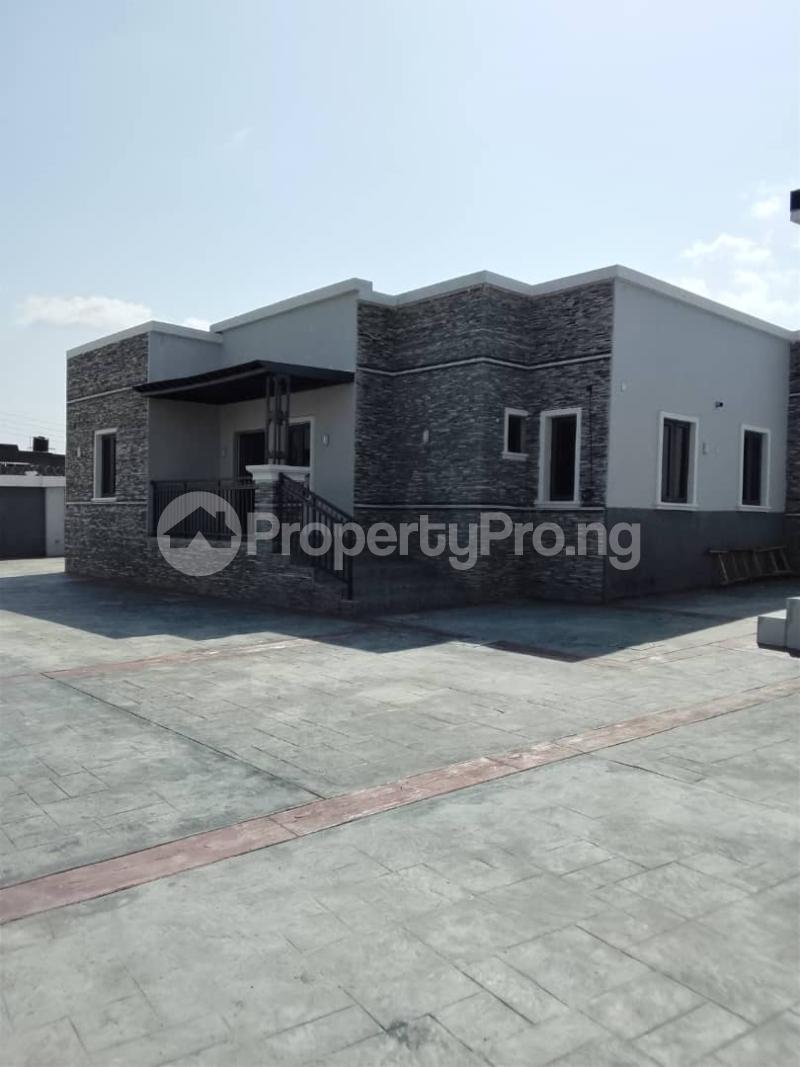 3 bedroom House for rent In An Estate Behind Dunamis Glory Dome Lugbe Abuja