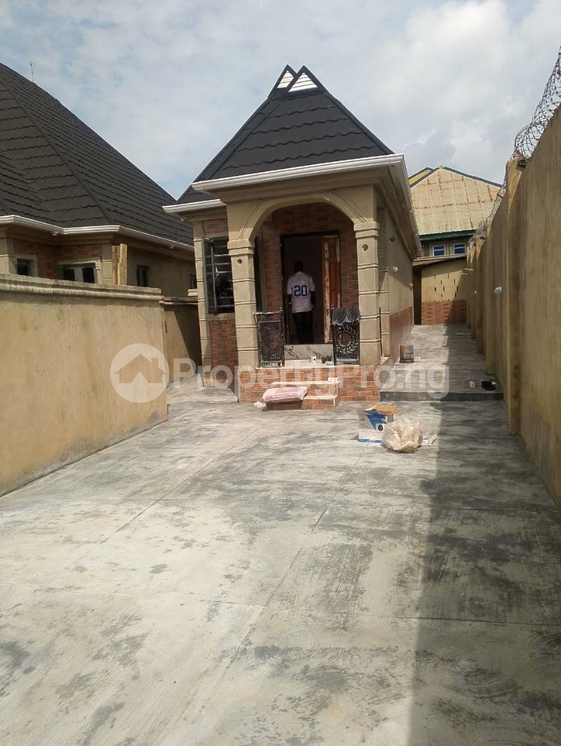 1 bedroom Flat / Apartment for rent Idi Ape Olorunda Akobo Ibadan Oyo