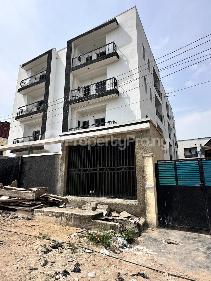 1 bedroom Flat / Apartment for sale Ologolo Lekki Lagos