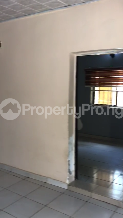 1 bedroom Flat / Apartment for rent Wuse 2 Abuja