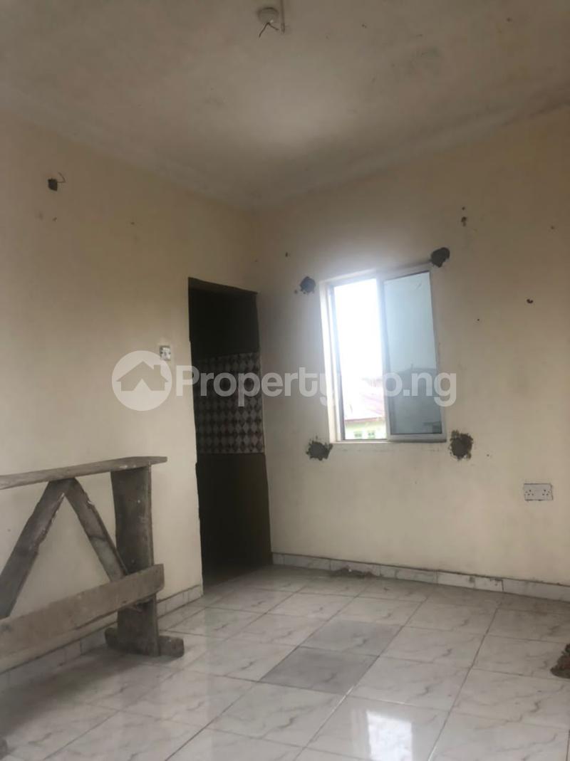 Flat / Apartment in Alagomeji Yaba Lagos Flat / Apartment for rent in
