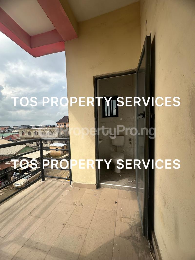2 bedroom Flat / Apartment for rent Sabo Alagomeji, Yaba, Lagos. Sabo Yaba Lagos