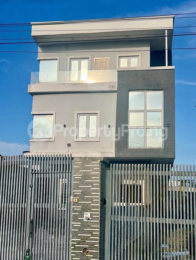 2 bedroom House for rent Ikate Lekki Lagos