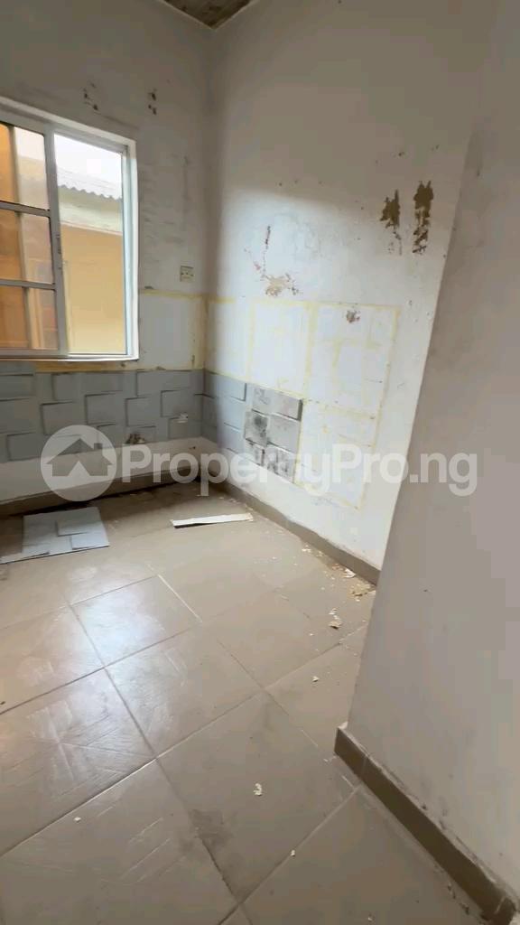 2 bedroom House for rent Off Bajulaiye Street Shomolu Lagos Shomolu Lagos