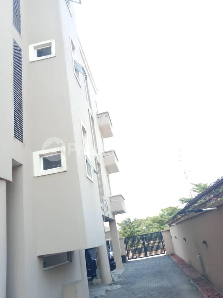 2 bedroom Flat / Apartment for rent ONIRU Victoria Island Lagos