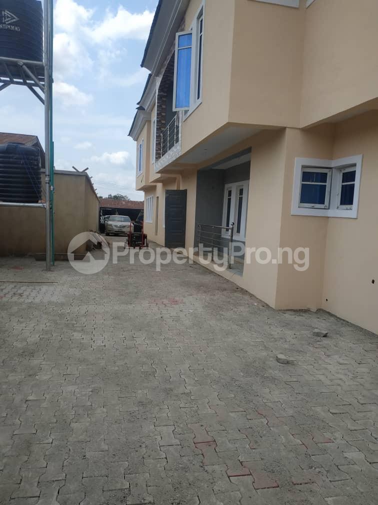 2 bedroom Flat / Apartment for rent Behind Bovans Oleyo Ayegun Akala Express Ibadan Oyo