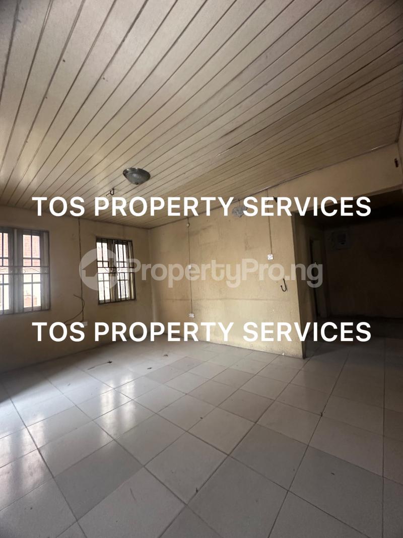 2 bedroom Flat / Apartment for rent In A Lovely Neighborhood Of Alagomeji Sabo, Yaba Alagomeji Yaba Lagos