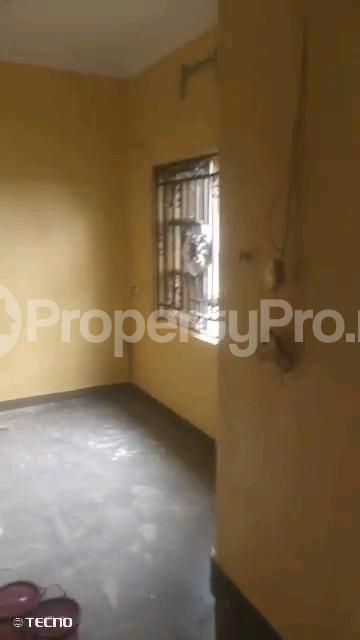 2 bedroom House for rent Adekunle Yaba Lagos