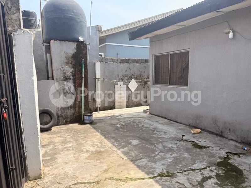 2 bedroom House for sale Abraham adesanya estate Ajah Lagos