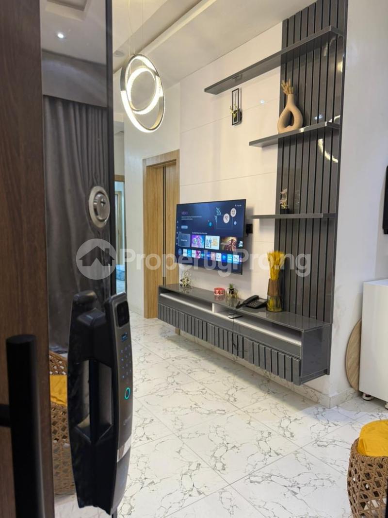 2 bedroom House for rent Chevron Lekki Lagos