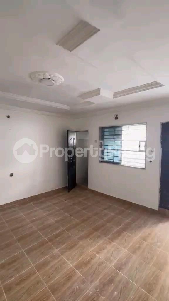 2 bedroom House for rent Soluyi Gbagada Lagos