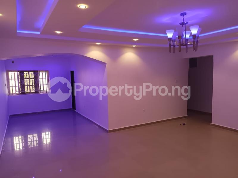 2 Bedroom Flat / Apartment in Dakibiyu Abuja Flat / Apartment for