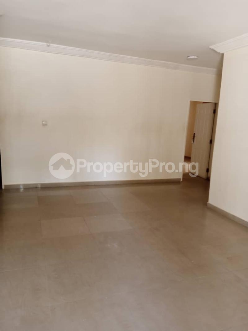 2 bedroom Flat / Apartment for rent Wuse 2 Abuja