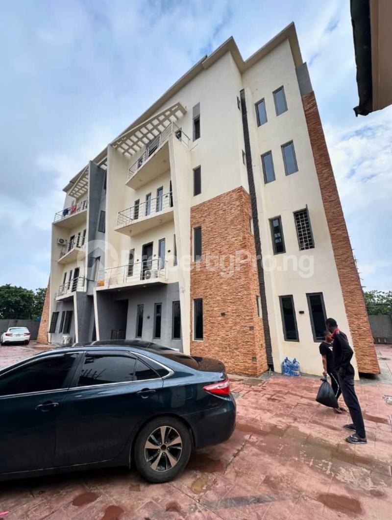 2 bedroom Flat / Apartment for sale Jahi Abuja