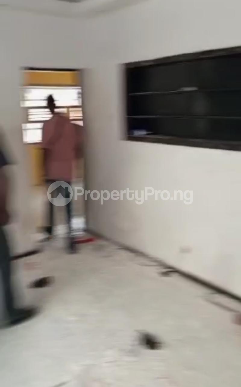 2 bedroom House for rent Adeniran Ogunsanya Surulere Lagos