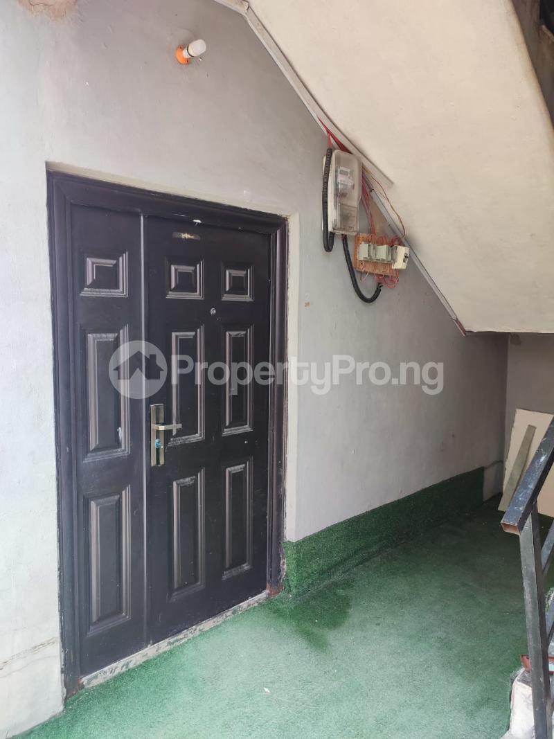 2 bedroom Flat / Apartment for rent Alagomeji Yaba Lagos