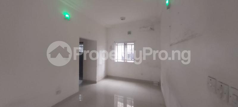 2 bedroom Flat / Apartment for rent Ologolo Lekki Lagos