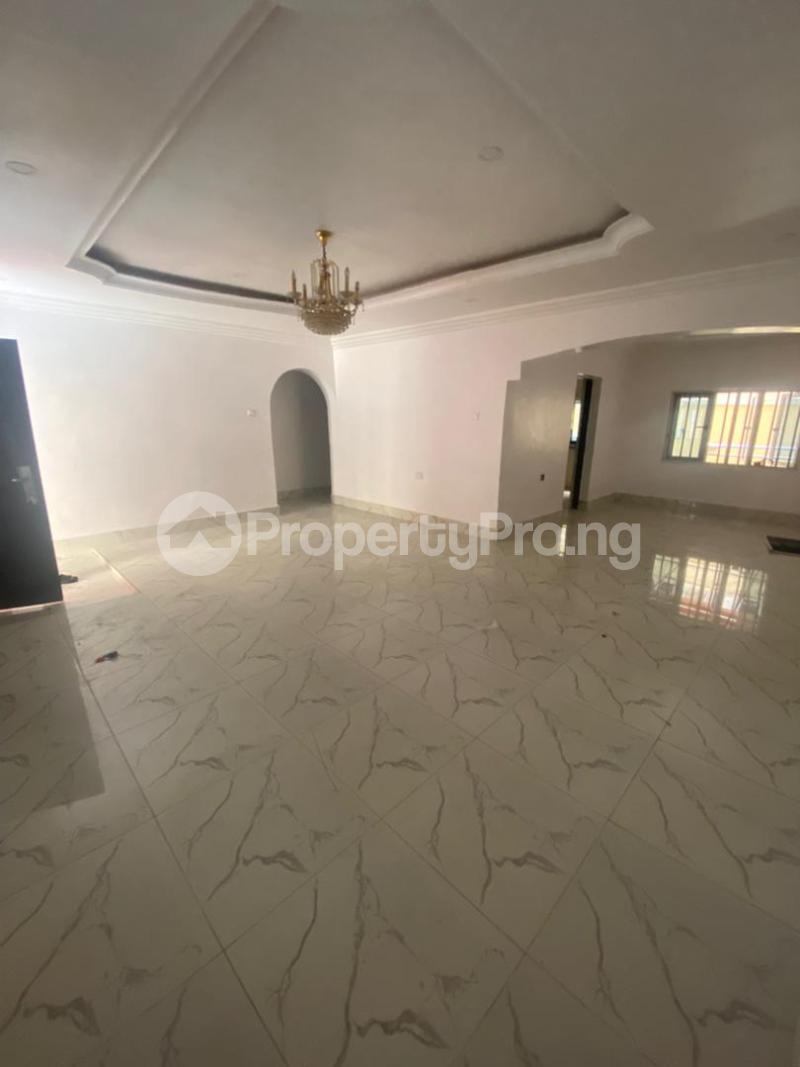 2 bedroom House for rent chevron Lekki Lagos