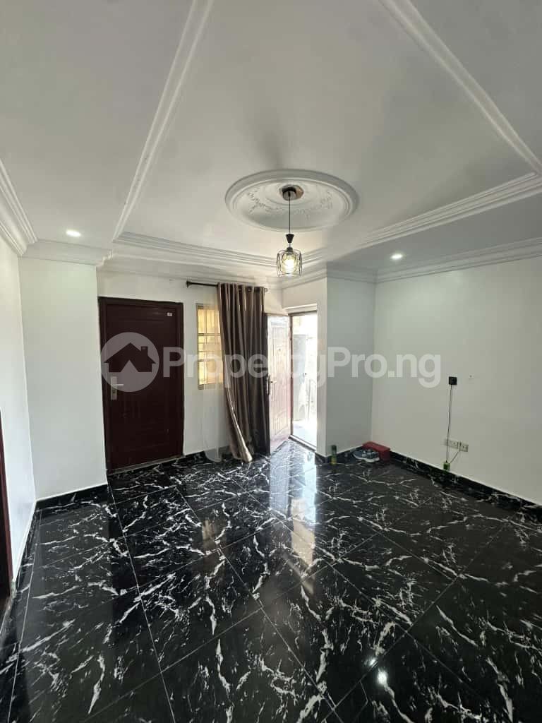 2 bedroom Flat / Apartment for rent Ologolo Lekki Ologolo Lekki Lagos - 0