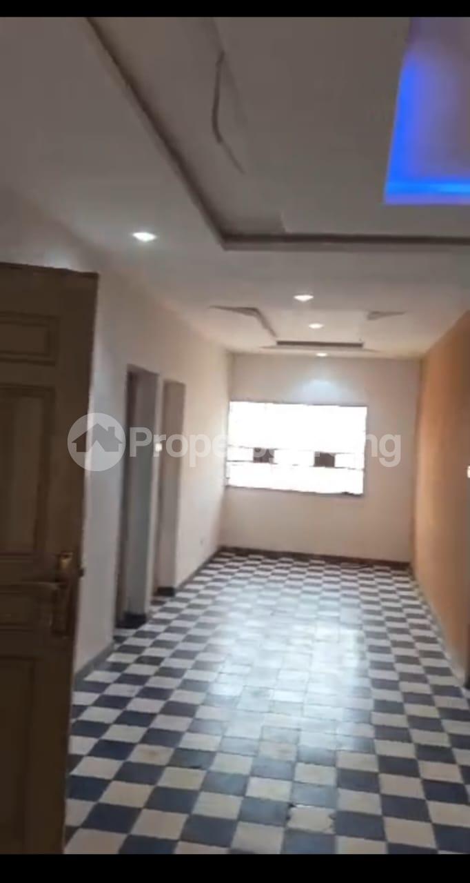 3 bedroom House for rent Oshodi Expressway Oshodi Lagos