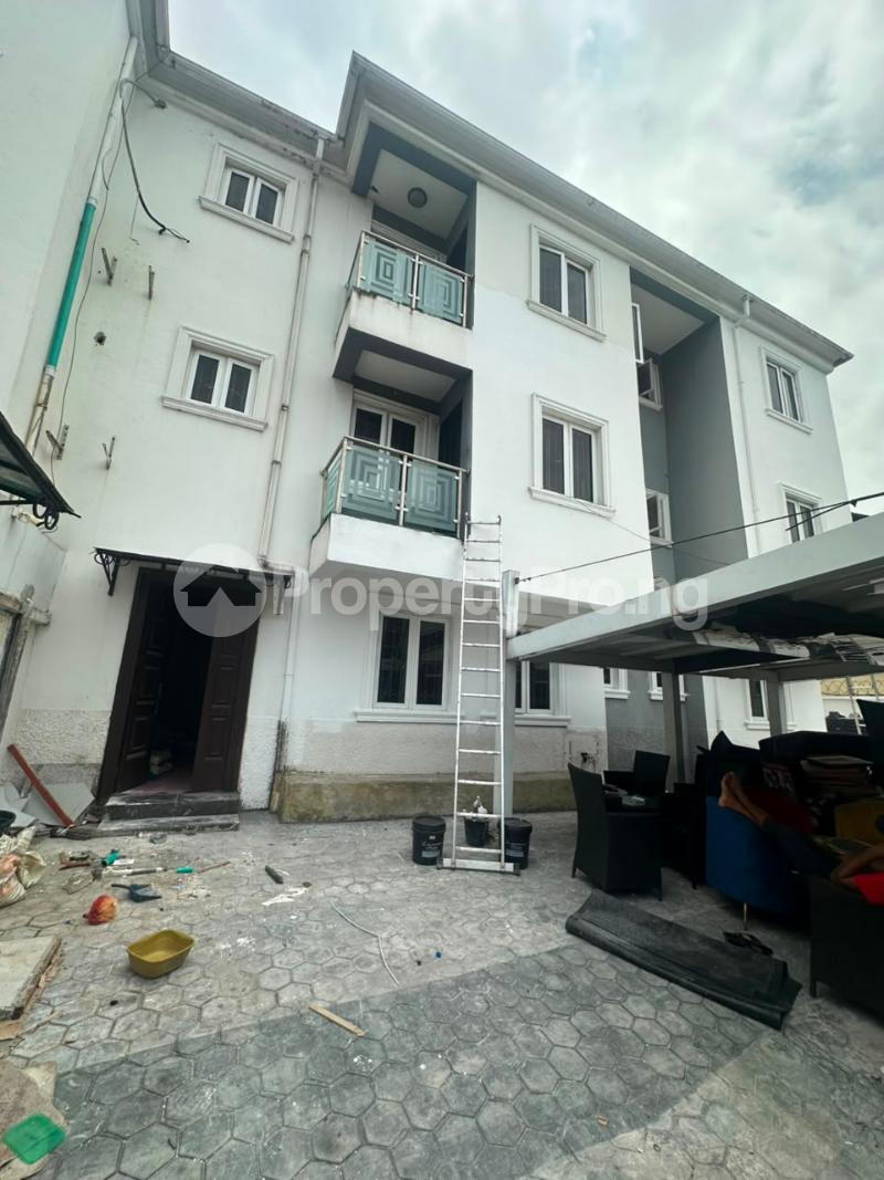 3 bedroom Flat / Apartment for rent Osapa london Lekki Lagos