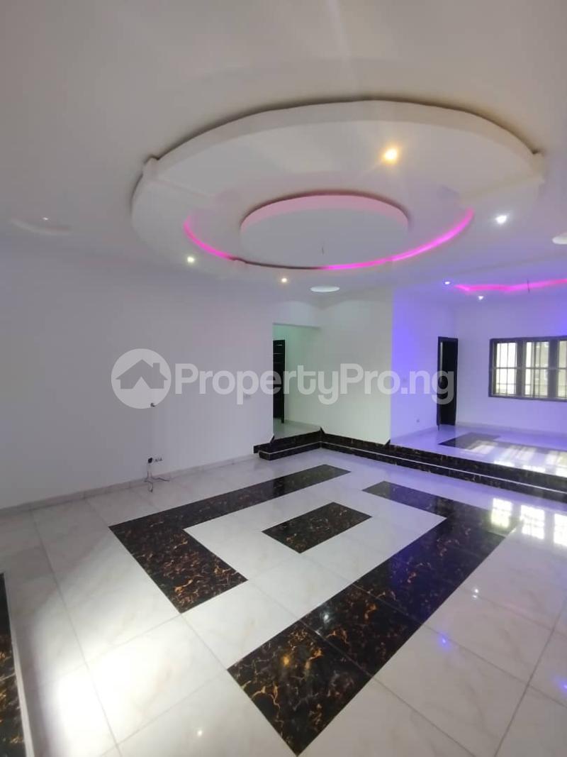 3 bedroom Flat / Apartment for rent Main Jahi Abuja