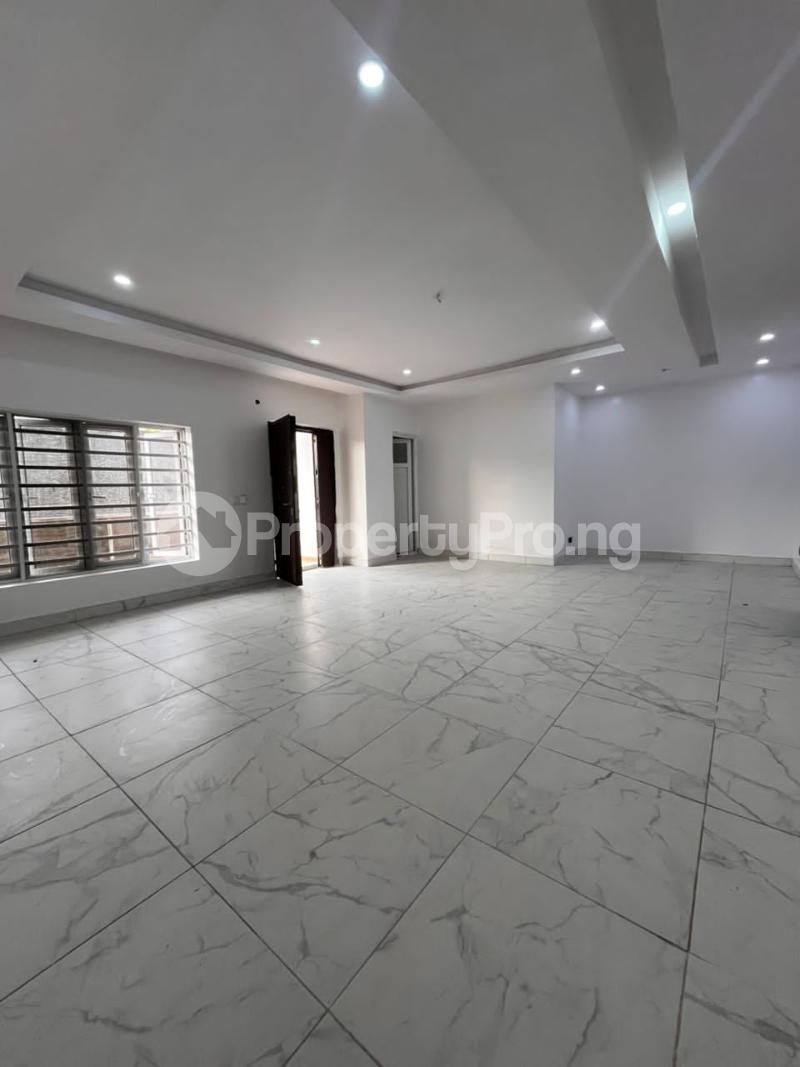 Flat / Apartment for rent Spg Ologolo Lekki Lagos