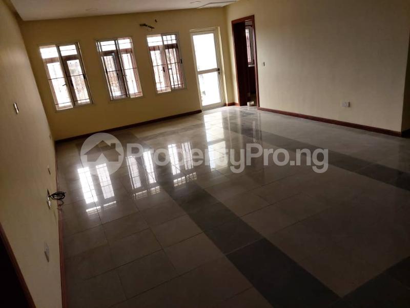 3 bedroom Flat / Apartment for rent Plantium Way Lekki Lagos