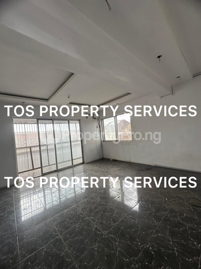 3 bedroom Flat / Apartment for rent Yaba, Lagos. Yaba Lagos - 0