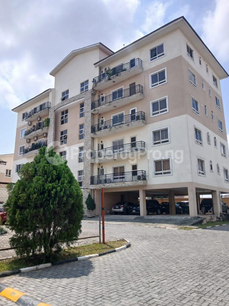 3 bedroom Flat / Apartment for rent Jacob Mews Estate Adekunle Yaba Lagos