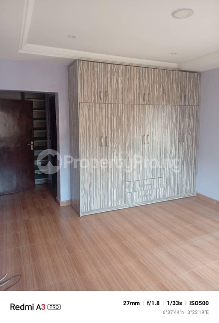 3 bedroom Flat / Apartment for rent Omole phase 2 Ojodu Lagos - 0