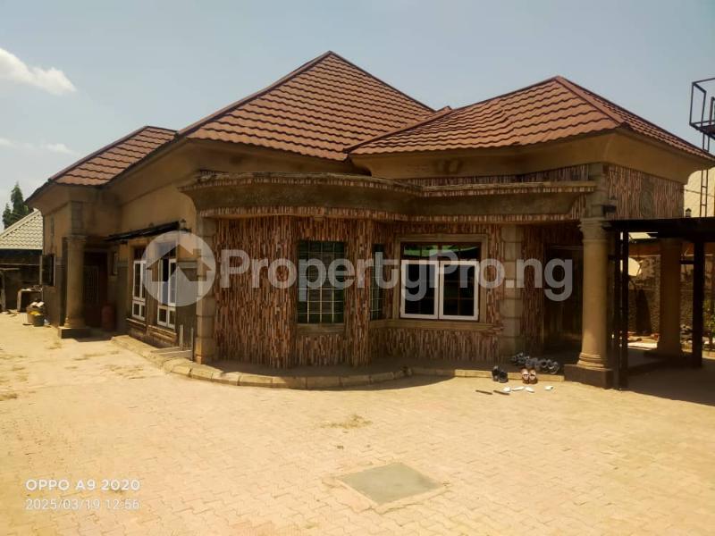 3 bedroom House for sale Agwa, Kudende Gra Chikun Kaduna