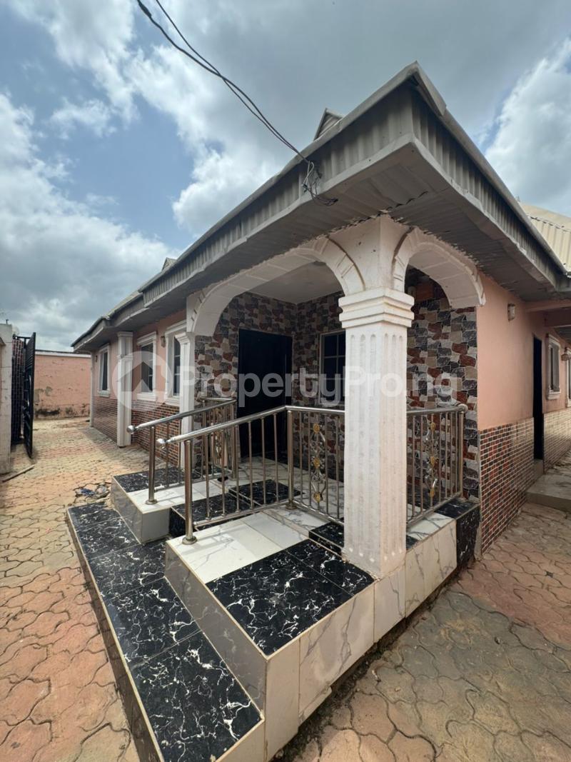 3 bedroom House for sale Behind Butoal Filling Station Omi Adio Apata Ibadan Oyo