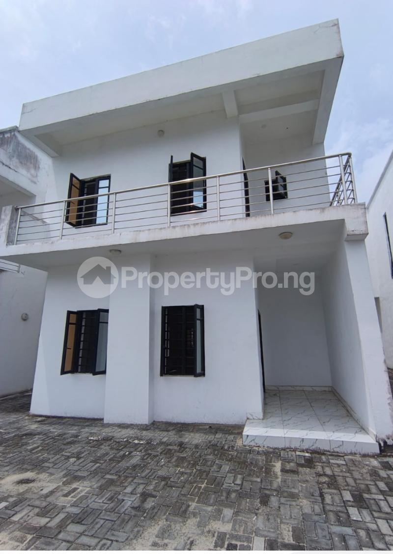 3 bedroom House for rent Before Skymall Sangotedo Ajah Lagos