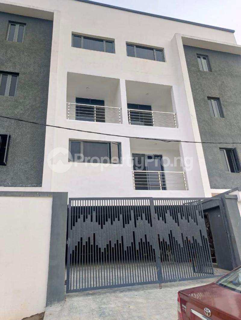2 bedroom House for rent Ikate Lekki Lagos