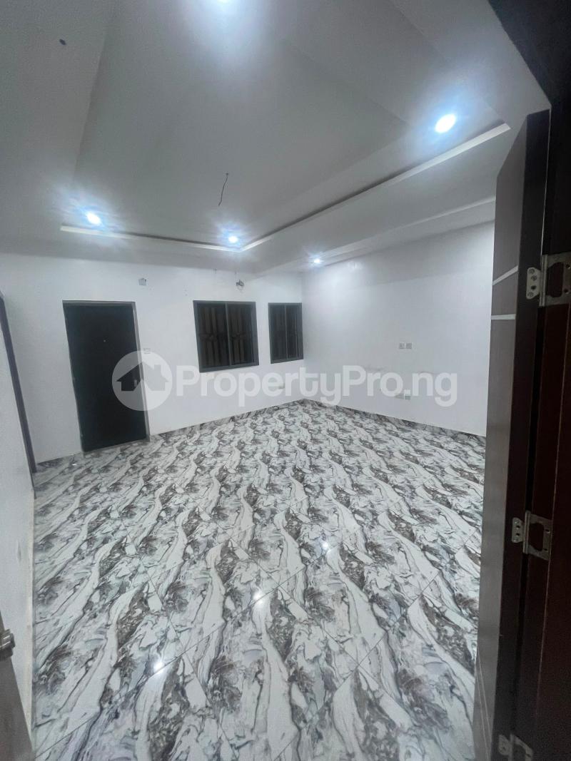 3 bedroom Flat / Apartment for rent Lekki Phase 1 Lekki Lagos