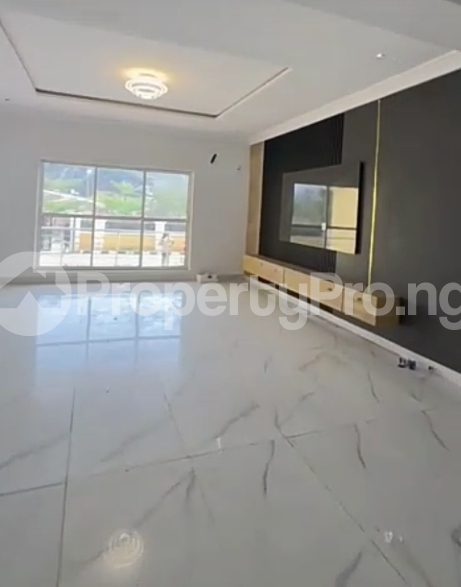 3 bedroom Flat / Apartment for rent  Guzape Abuja
