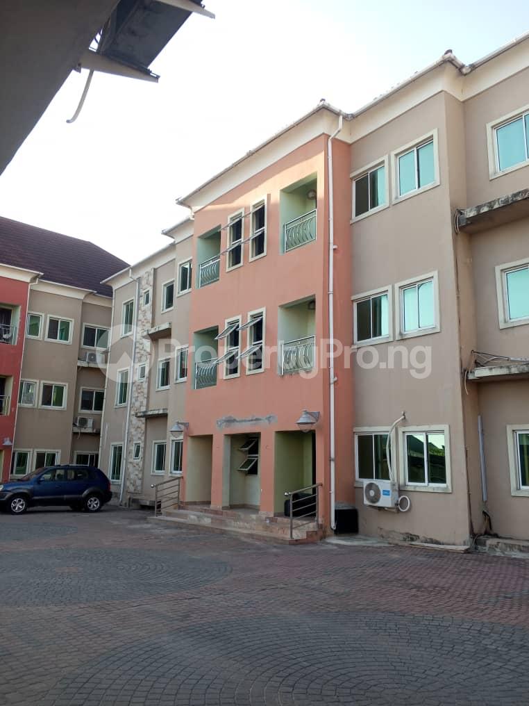 3 bedroom Flat / Apartment for rent Hope Ville Thomas estate Ajah Lagos