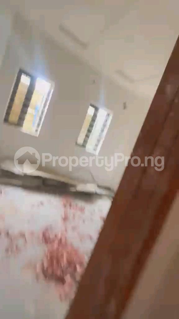 3 bedroom Flat / Apartment for rent Off Pedro Road Shomolu Lagos